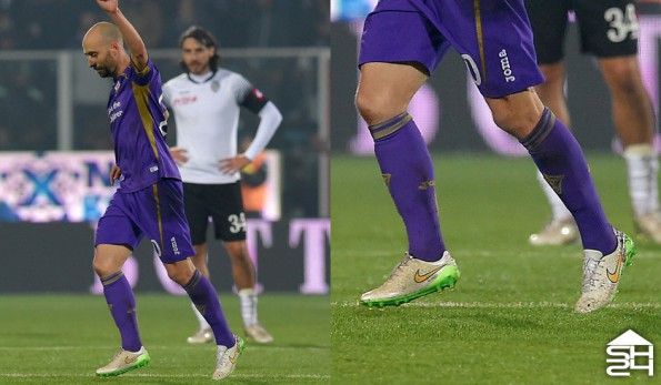 Borja Valero (Fiorentina) Nike Magista Opus
