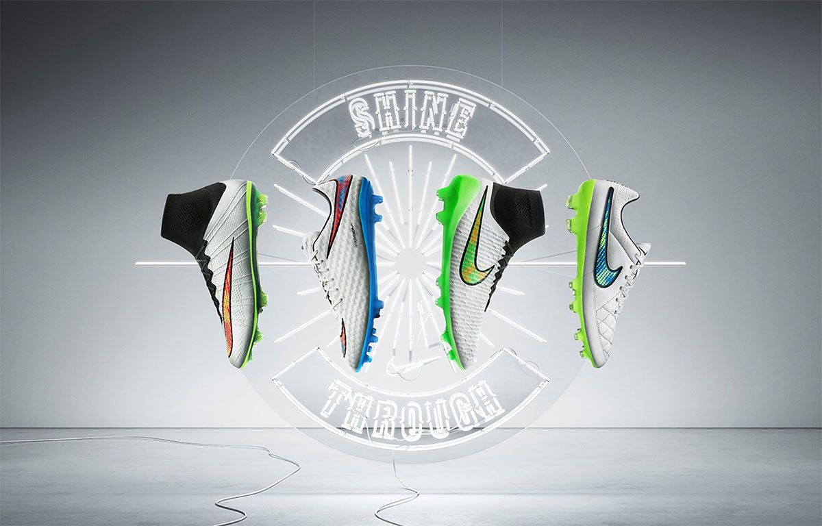 Collezione scarpe Shine Through di Nike