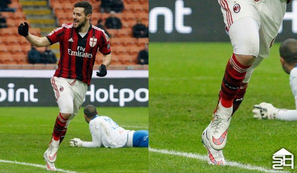 Destro (Milan) Nike Hypervenom Phantom