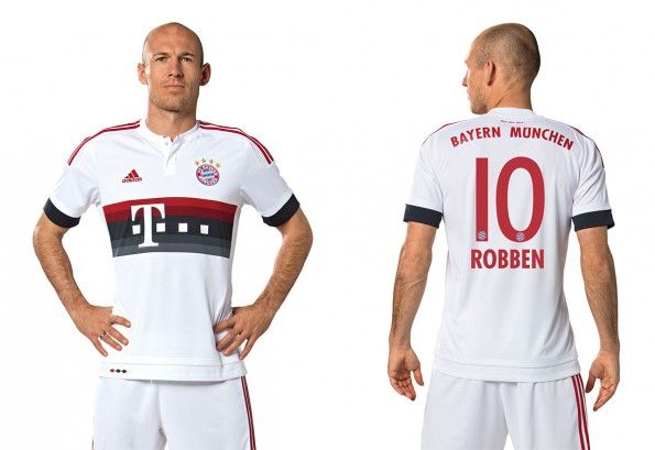 Seconda maglia Bayern Monaco 2015-16 Robben