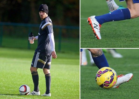 Ramsey indossa prototipi scarpini New Balance