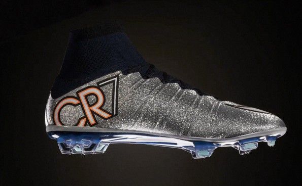 Mercurial Superfly CR7 Silverware, le nuove scarpe di Ronaldo