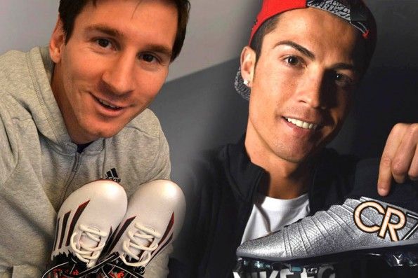 Le scarpe di Messi e CR7