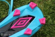 Tacchetti posteriori suola Umbro Velocita