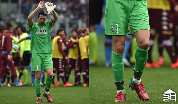 Gianluigi Buffon (Juventus) - Puma evoPower Dragon