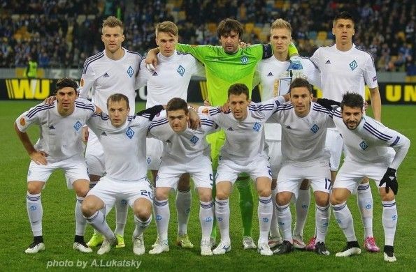 Dinamo Kiev divisa 2014-2015 home