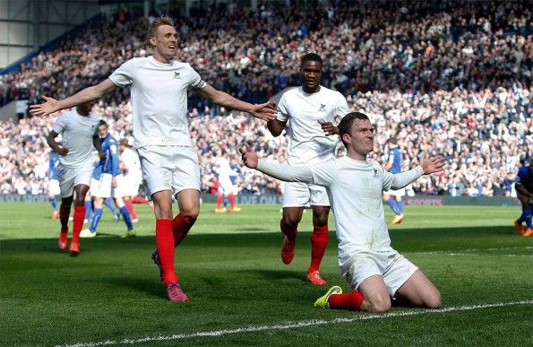 Divisa speciale West Bromwich Albion per Jeff Astle