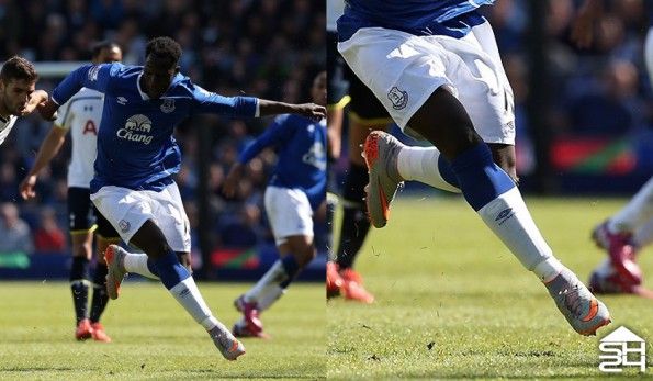 Romelu Lukaku (Everton) - Nike Hypervenom II Phantom