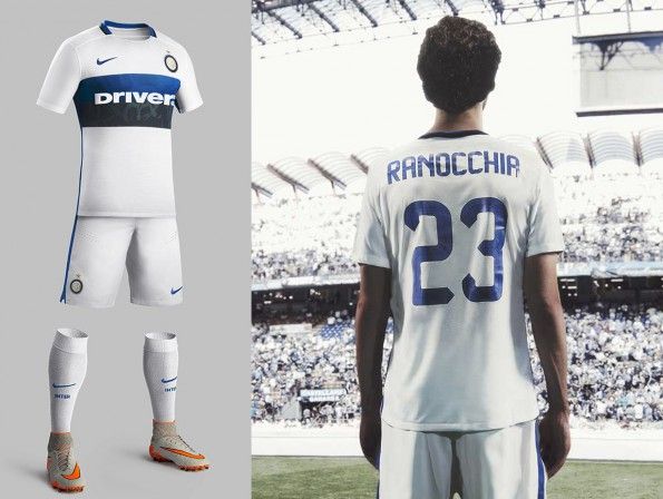 Divisa Inter trasferta 2015-2016