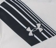 Logo Under Armour ricamato