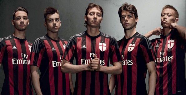 Presentazione maglia Milan 2015-2016