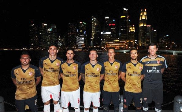 Kit Arsenal away 2015-2016