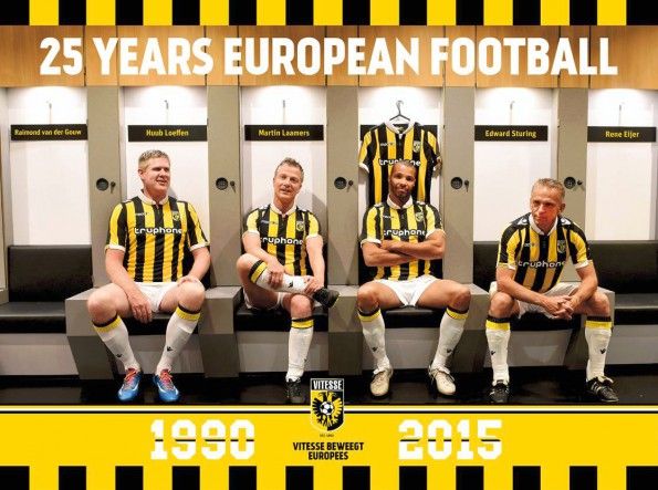 Kit Vitesse 2015-2016 Macron