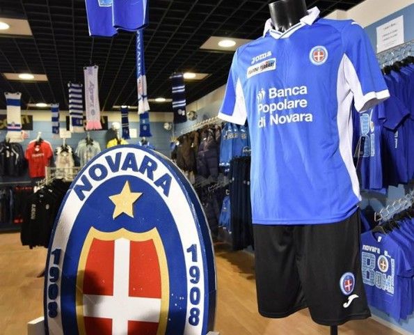 Novara maglia 2015-2016 azzurra