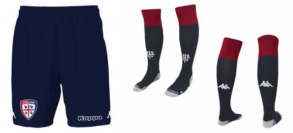 Cagliari, pantaloncini calzettoni blu 2015-2016