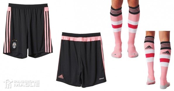 Juventus pantaloncini neri calzettoni rosa 2015-16