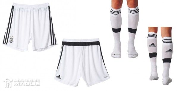 Juventus pantaloncini bianchi calze bianche 2015-16