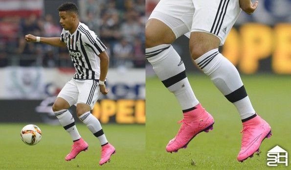 Andres Tello (Juventus) - Nike Mercurial Superfly IV