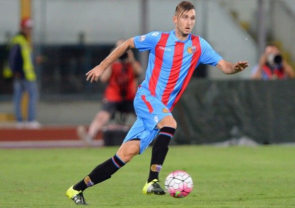 Kit Catania home 2015-2016