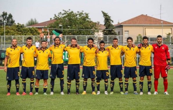 Divisa Modena home gialla 2015-2016