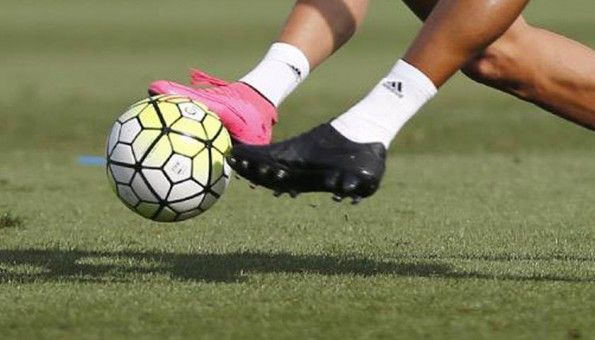 Varane scarpe prototipo Tiempo VI