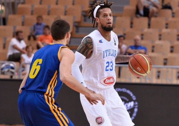 Seconda maglia Italia basket bianca 2015