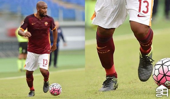 Maicon (Roma) - Nike Tiempo Legend V