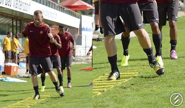 De Rossi con le scarpe Nitrocharge 1.2