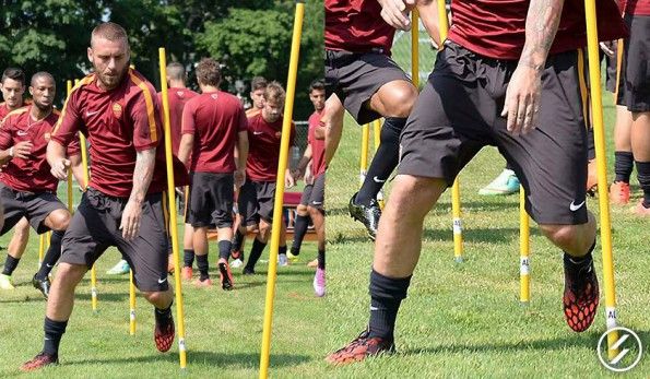 De Rossi adidas Predator