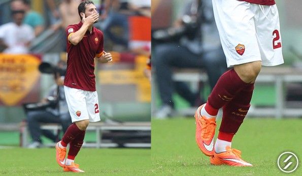 Destro scarpini Hypervenom Phantom