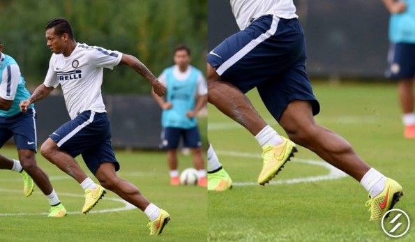 Scarpe di Fredy Guarin, Magista Opus