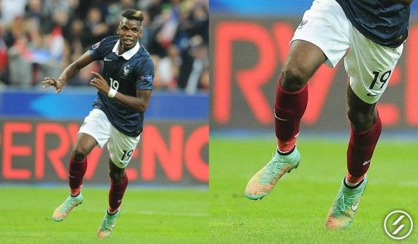 Pogba in campo con scarpe Magista