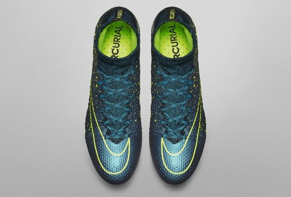 Vista dall'alto Mercurial Superfly