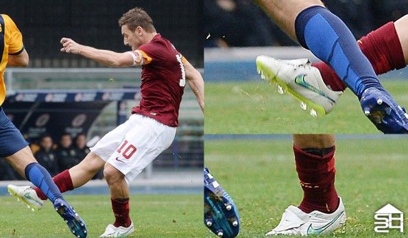 Totti (Roma) Nike Tiempo Legend V Custom