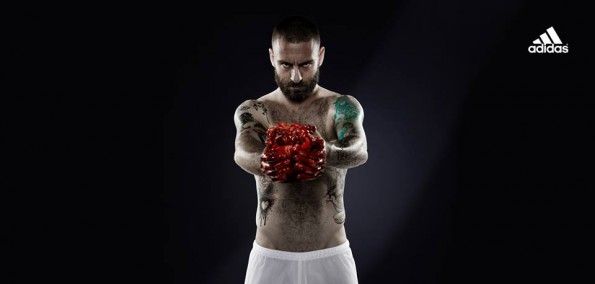 De Rossi cuore in mano - adidas