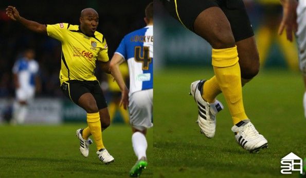 Barry Hayles (Chesham United) - adidas copa mundial