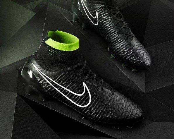 Nike Magista Obra Stealth Pack II