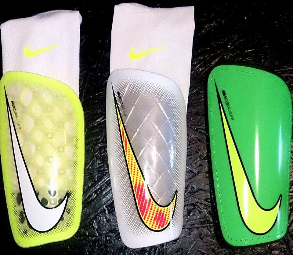 Parastinchi Nike linea Mercurial