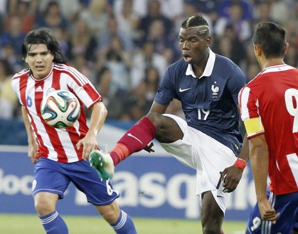 Paul Pogba con la maglia della Francia