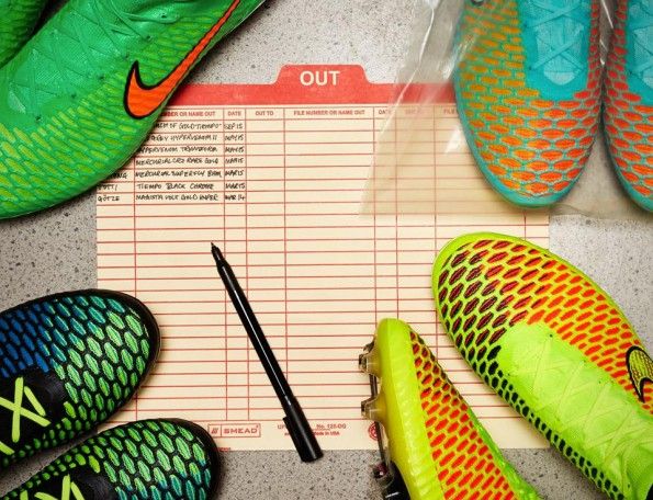 Colori Magista Obra Nike