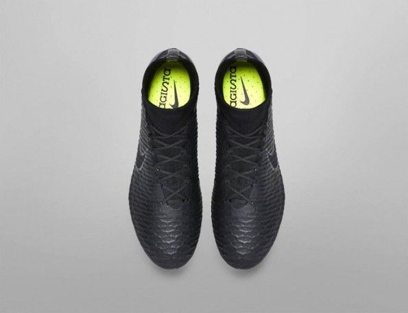 Scarpe Magista Nike total black