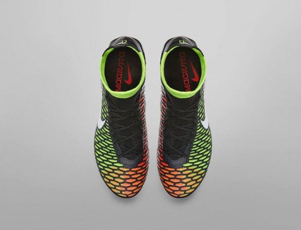 Magista, nero Gotze