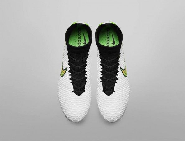 Nike Magista white pack