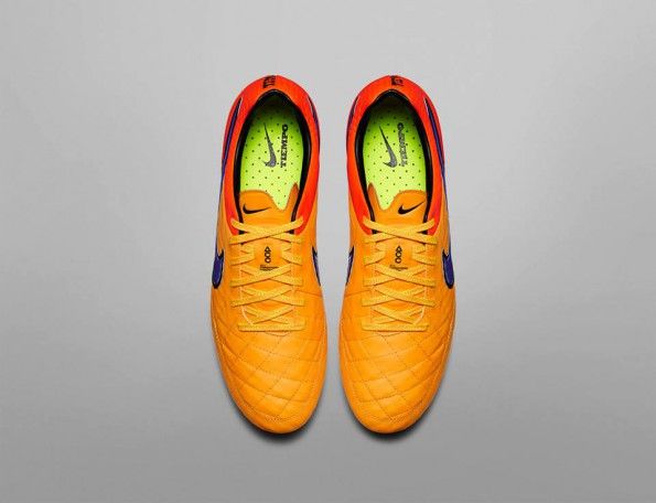 Nike Tiempo Legend V arancione