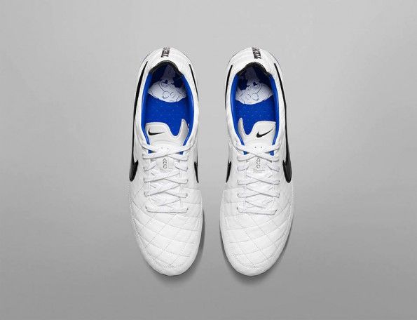 Nike Tiempo Legend V bianco-blu