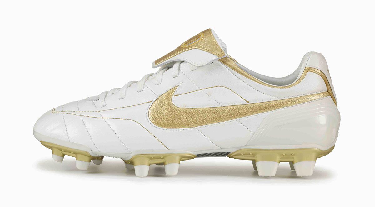 ronaldinho tiempo gold