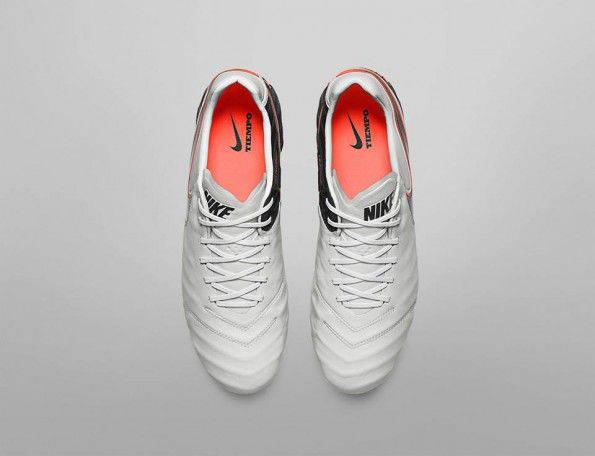 Nike Tiempo Legend VI