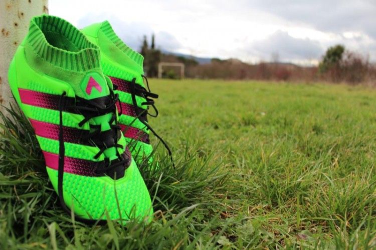 adidas Ace16 Primeknit in campo