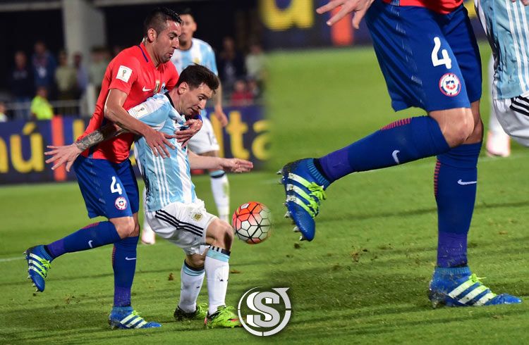 Mauricio Isla (Cile) - adidas ACE 16.1 PrimeKnit
