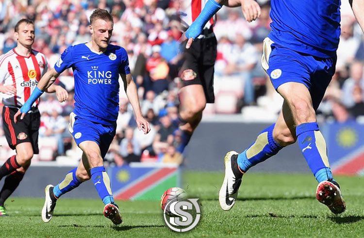 Jamie Vardy (Leicester) - Nike Hypervenom Phantom II